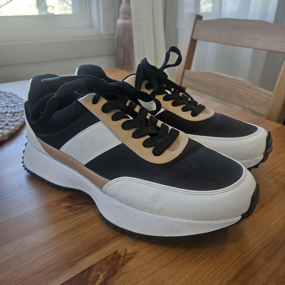 Dolce Vita Womens Bettie Sneaker Size 10